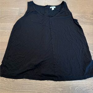 •Old Navy Sleeveless•